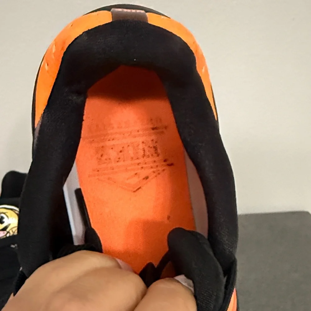 Gently used Nike GT cut version 2 Black and Orange basketball Sneaker Air zoom - Picture 8 of 14